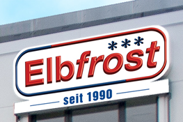 Elbfrost-Logo an Fassade